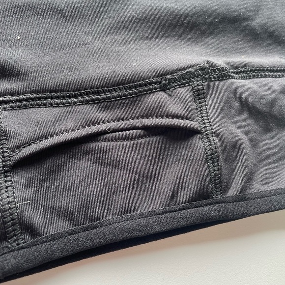 Unisex Reebok Active Black Beanie, NWT - Picture 8 of 8